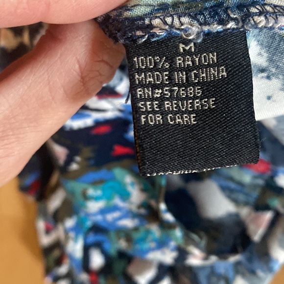 Off The Shoulder Aztec print Romper - Picture 4 of 4